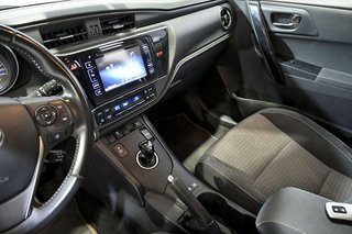 Toyota Auris   1.8 140H Hybrid Feel