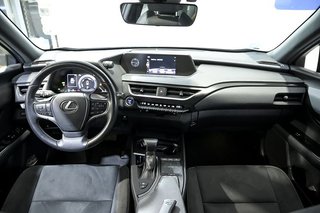 Lexus UX   2.0 250h Business