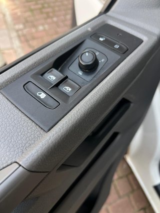 Volkswagen Transporter 2020 2.0TDI 110CV