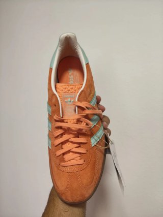 T44 Adidas Gazelle Indoor Naranjas