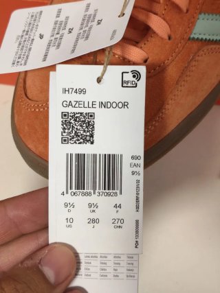 T44 Adidas Gazelle Indoor Naranjas