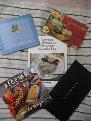LIBROS DE COCINA 10€ TODOS o 5€ CADA FOTO