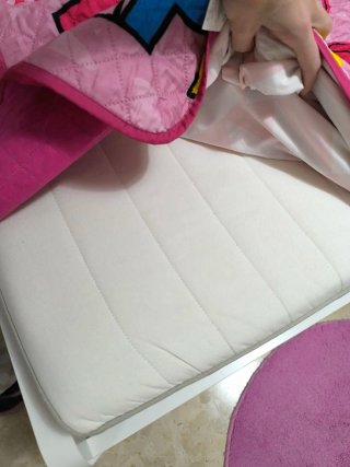 Cama Askvoll Ikea con Colchón