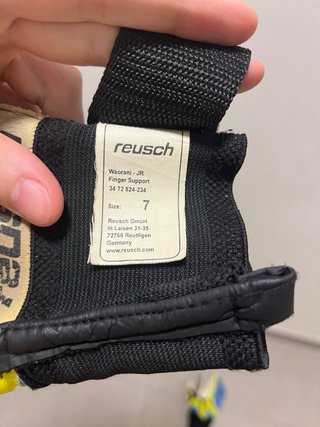 Guantes de portero Reusch