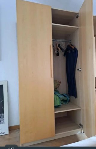 Armario grande Ikea madera beige