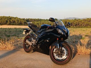 Yamaha R6R 2008 Negra