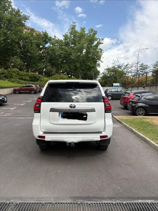 Toyota Land Cruiser 150 2021