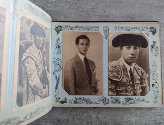 Álbum Biográfico Taurino