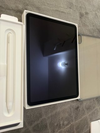 iPad Air 11 M3 100% + Apple Pencil Pro + Funda
