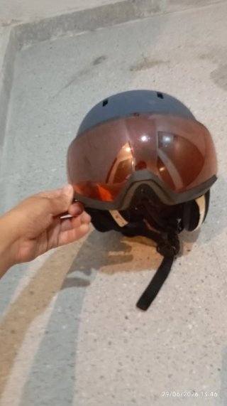 Casco de nieve para niño con visor