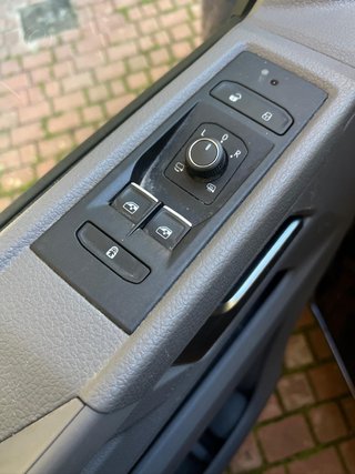 Volkswagen Caravelle 2021 DSG7 4MOTION