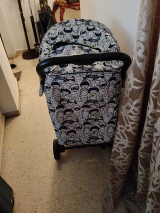 Sillita de paseo con estampado divertido