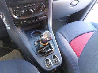 Peugeot 1007 rojo
