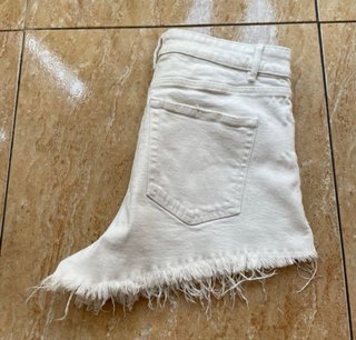 Lote Camiseta Rayas M + Shorts Blancos
