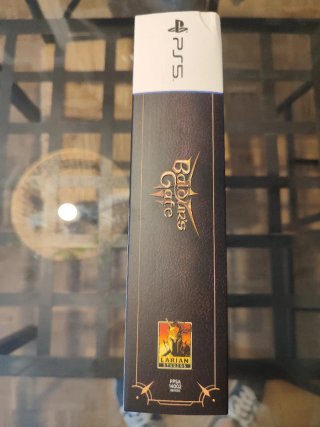 Baldurs Gate 3 PS5 Ed. D(*sin juego,*caja dañada)