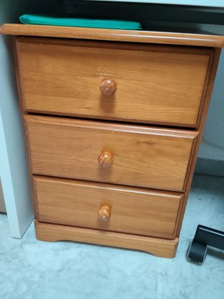 Cajonera de madera
