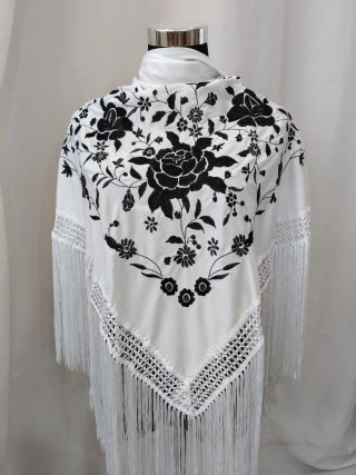 Mantón bordado flores negro y blanco