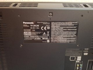 Televisor 32" Panasonic Negro NO ES SMART TV