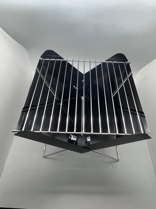 Mini barbacoa plegable de metal (61850)