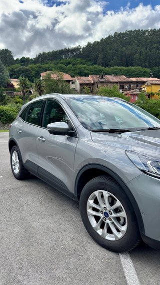 Ford Kuga Titanium 2.5 Duratec FEHV Auto