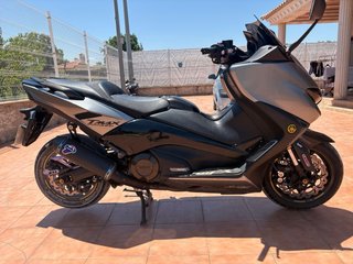 Yamaha TMAX 530 SX Gris