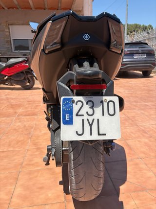 Yamaha TMAX 530 SX Gris