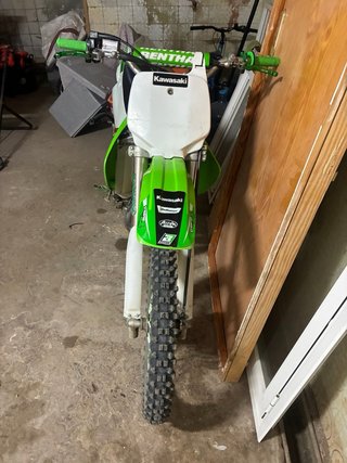 Kawasaki KX 85 Motocross Verde/Blanco