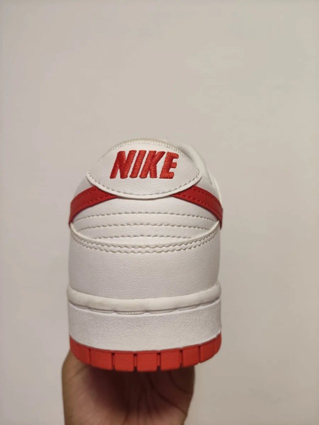T43 Nike Dunk Low Retro Rojas