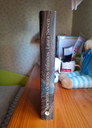 Libro Nuestros destinos infinitos