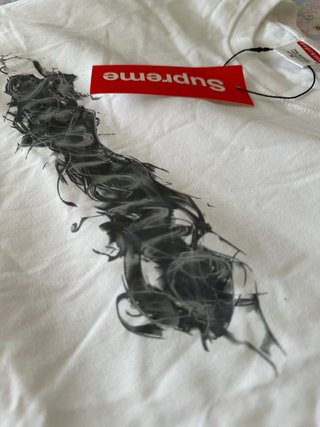 Camiseta Supreme Blanca Liquid Smoke Talla S