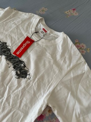 Camiseta Supreme Blanca Liquid Smoke Talla S