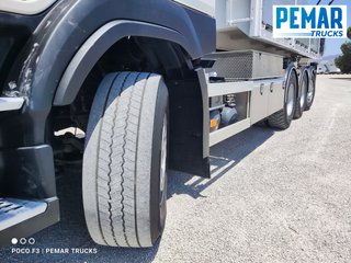 VOLVO FM 420 8X4 MULTILIFT HIAB 32T