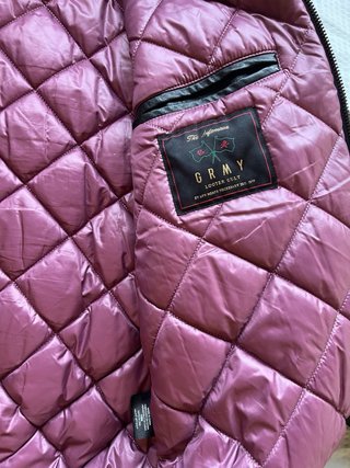 Chaqueta Grimey Negra y Rosa
