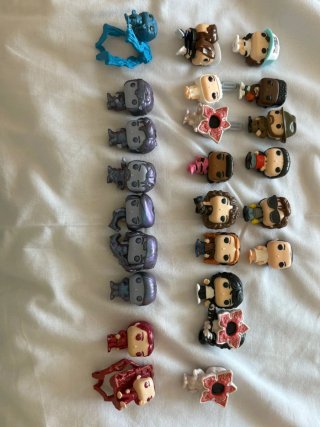 Colección Kinder Joy Stranger Things Completa