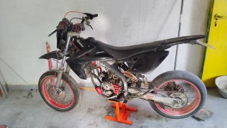 Chasis Rieju MRT para llegar y montar motor