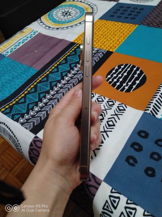 iPhone 16 Pro Max Dorado