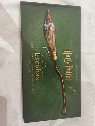 Harry Potter : la colección de escobas y otros ...