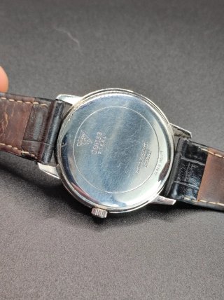Reloj Guess Negro y Plateado
