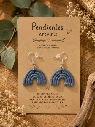 Pendientes solidarios artesanales