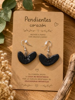 Pendientes solidarios artesanales