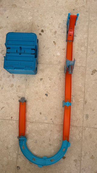 Circuito Hot Wheels con maletín