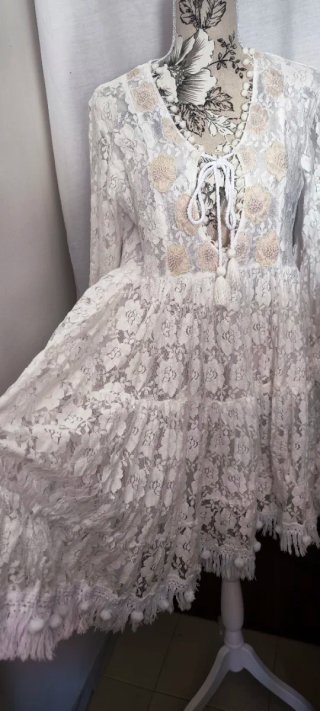 Vestido blanco encaje floral 100% algodón
