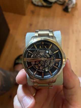 Reloj Armani Exchange Automático Esqueleto Dorado