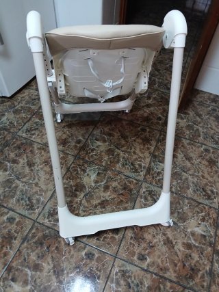 Trona de bebé plegable