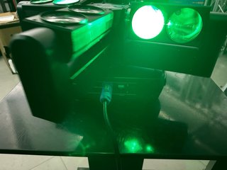 2 Robot Tornado 8x10W LED RGBW