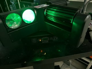 2 Robot Tornado 8x10W LED RGBW