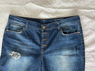 Jeans donna strappati blu