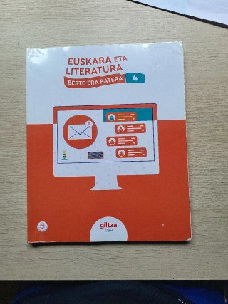 EUSKARA ETA LITERATURA 4