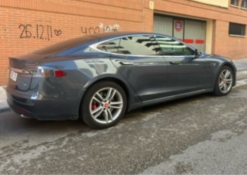 Tesla Model S 2016 - foto 1