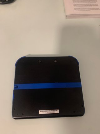 Nintendo 2DS Negra + Mario Kart 7